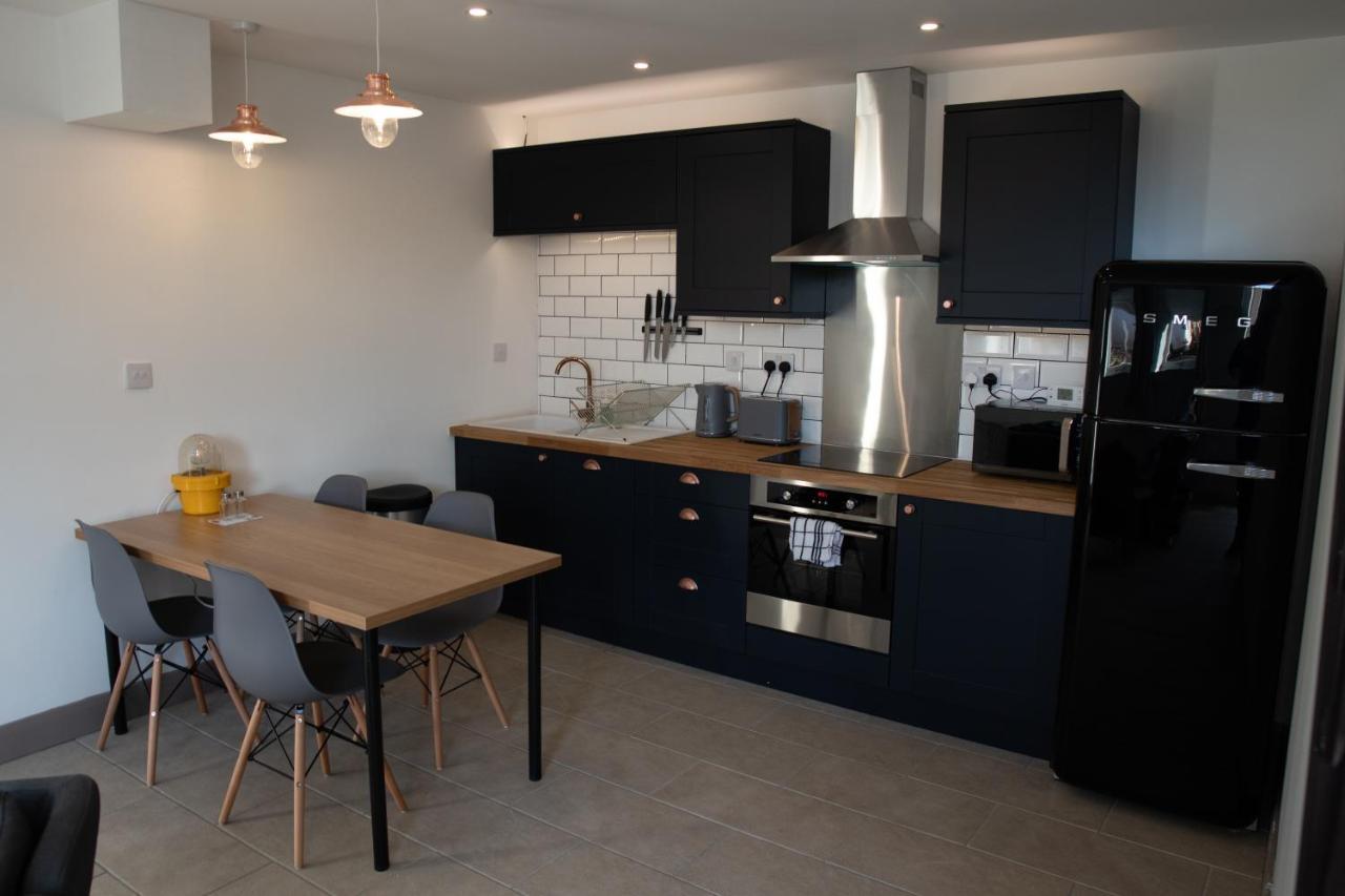 Unique Barn Conversion In Saddleworth โอลดัม ภายนอก รูปภาพ