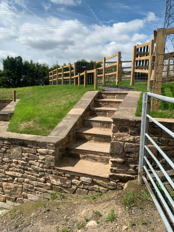 Unique Barn Conversion In Saddleworth โอลดัม ภายนอก รูปภาพ